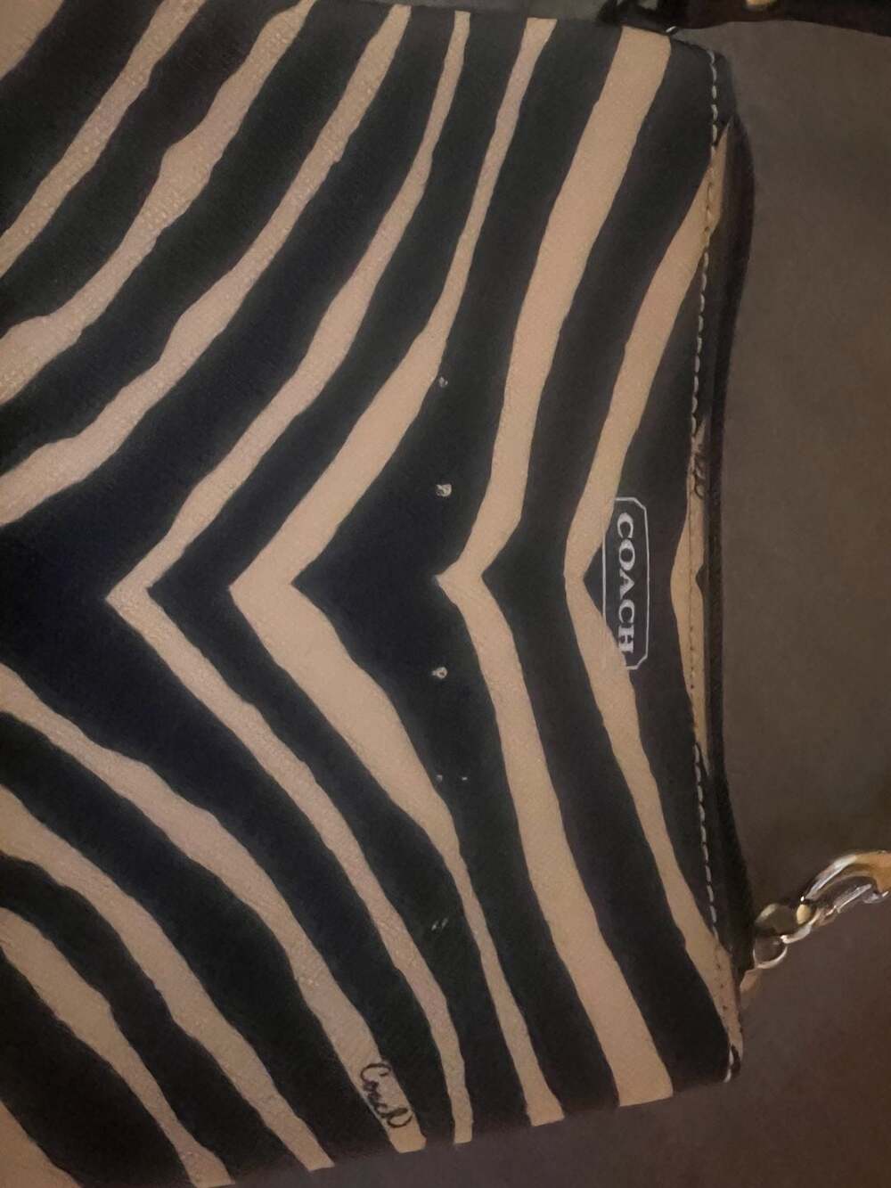 Coach Zebra Print Small Wristlet F51099 - Picture 2 of 5